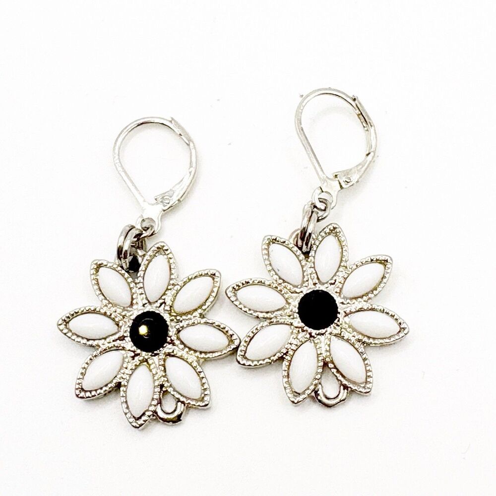 White Black Enamel Daisy Flower Dangle Earrings Leverback Hooks